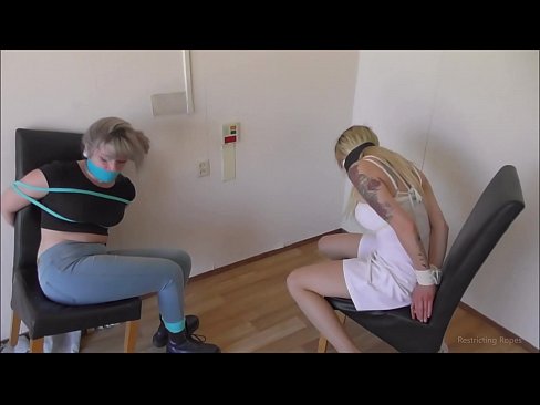 ❤️ Toksomaniulo / ligita kaj buŝoŝtopita / junulino en mizero ❤❌ Faka video  ĉe eo.allo-sex.ru ❌️