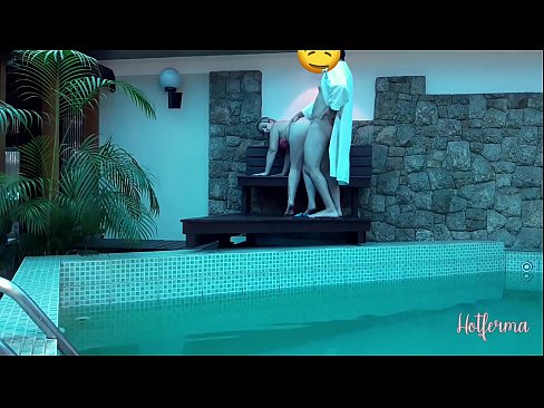 ❤️ Estro invitas servistinon al la naĝejo, sed ne povis rezisti varmegon ❤❌ Faka video  ĉe eo.allo-sex.ru ❌️